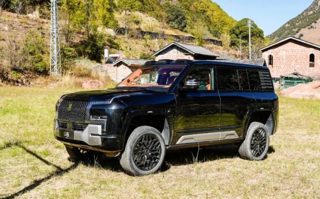 都叫液压悬架，U8、帕美、ET9有什么区别？