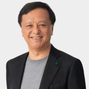 “联通先生”李小加：从沪港通到滴灌通