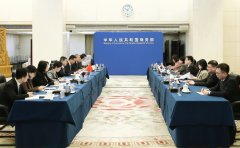 李成钢国内交易谈判代表兼副部长访问韩国财产通商部通商谈判本部长吕翰九 ...