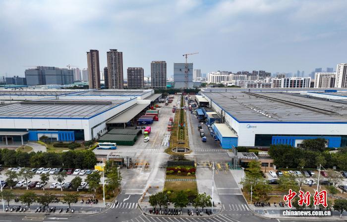 （新春走下层）通讯：一座超大都会的碳治理实践