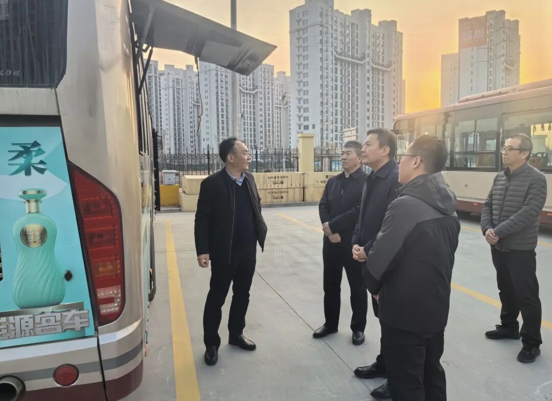 贾连勇带队发展春节前走访慰问暨督导保险平安生产处事