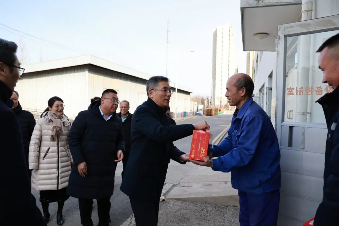 新春慰问暖人心 保险平安查抄促落实