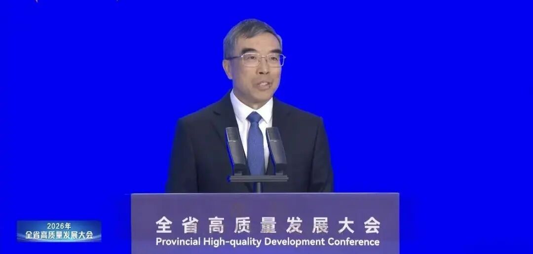 华为2025年景绩单曝光！销售收入超8800亿元