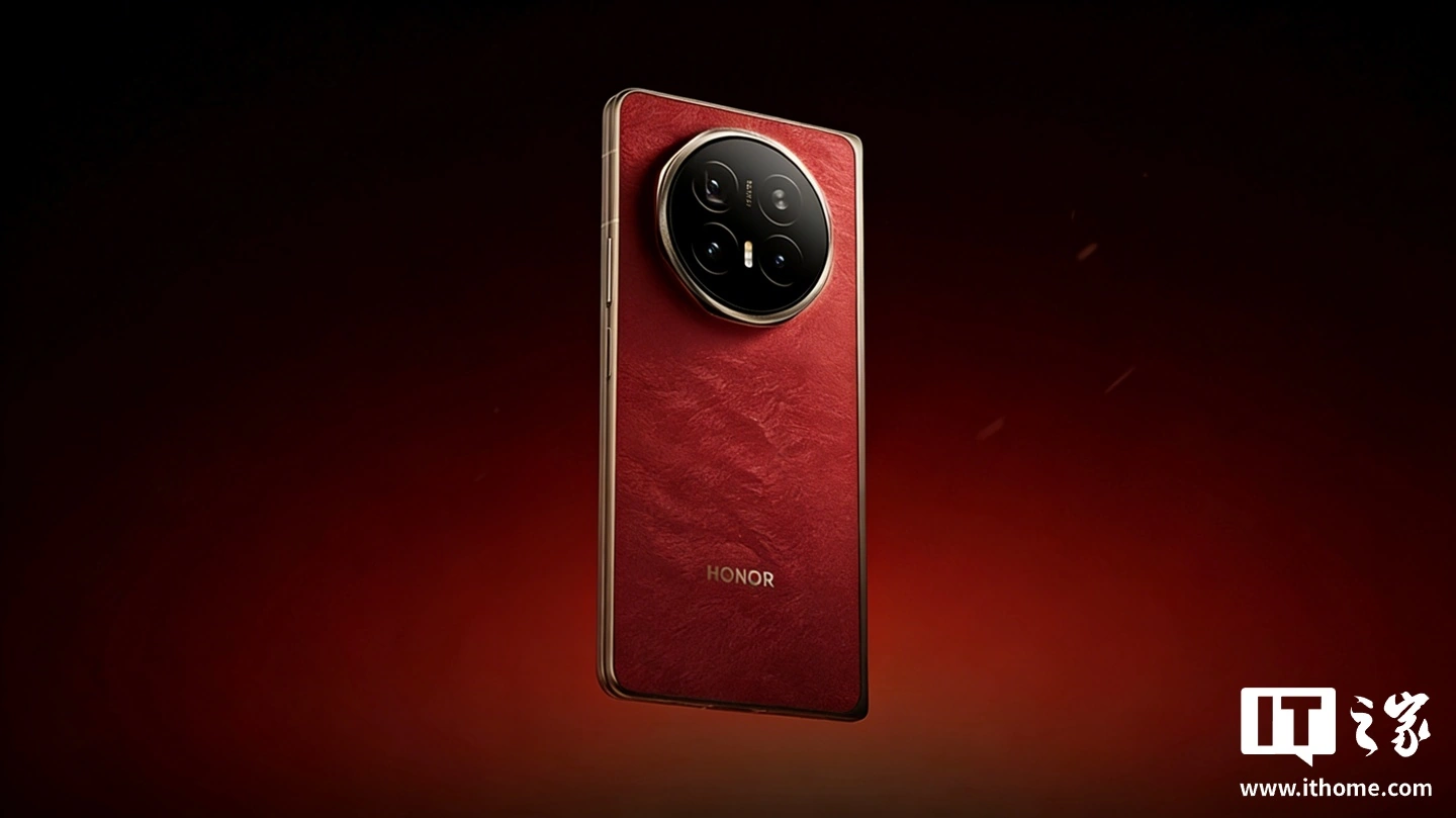 折痕几近看不见：荣耀方飞晒 Magic V6 内屏，称折叠屏前提应是不当协的轻薄 ...