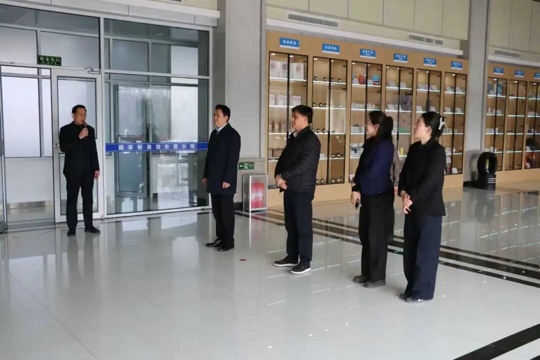 山东省尺度化协会到市市场禁锢事务办事中心走访调换